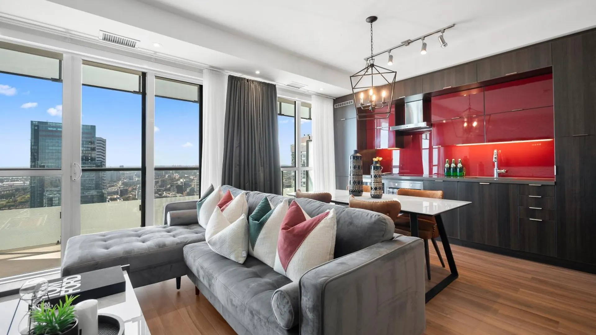 The Ellios Suites - In Downtown Toronto, Opposite CN Tower & Rogers Centre 0*, Toronto Kanada