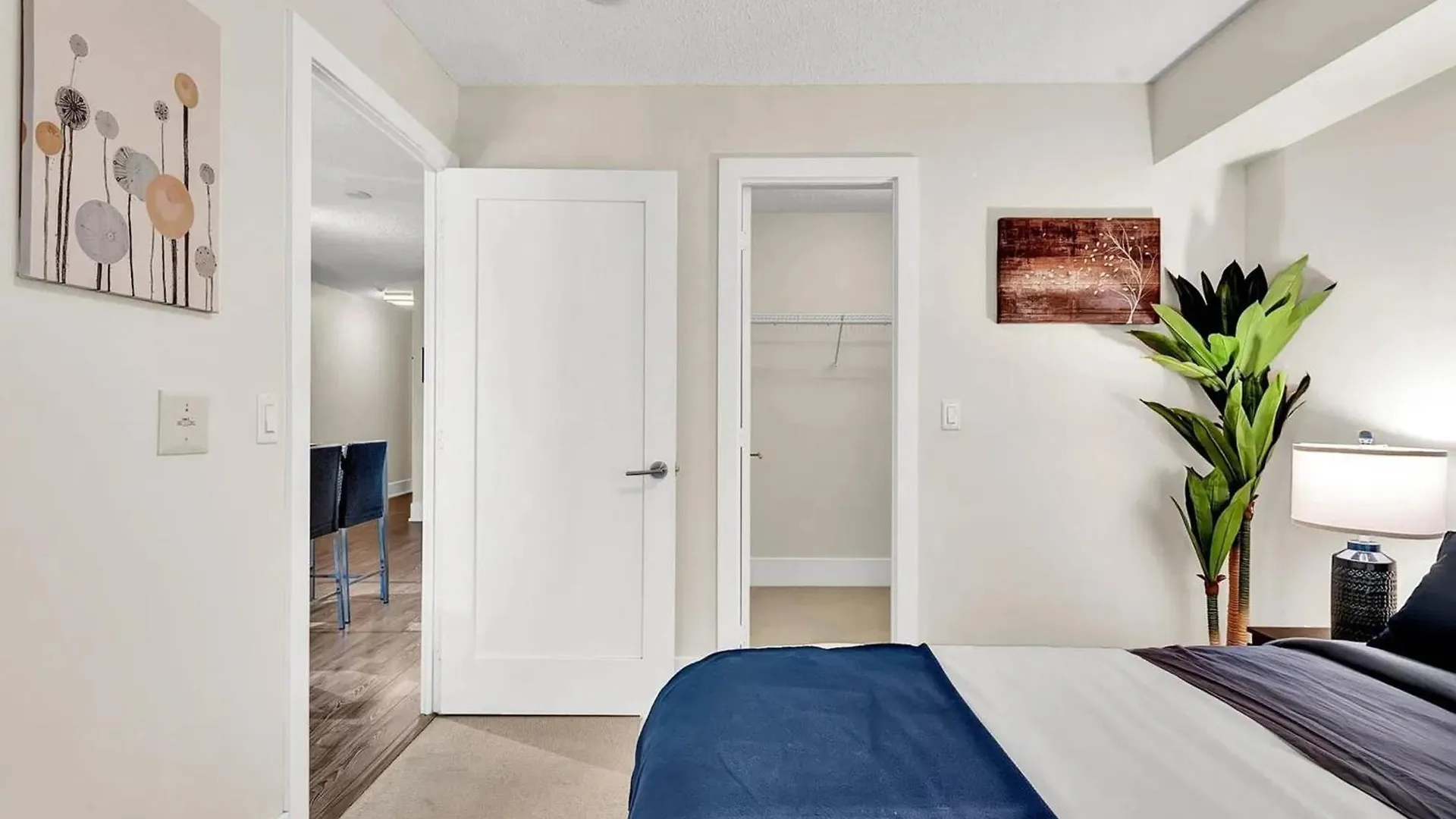 Apartment The Ellios Suites - In Downtown Toronto, Opposite CN Tower & Rogers Centre